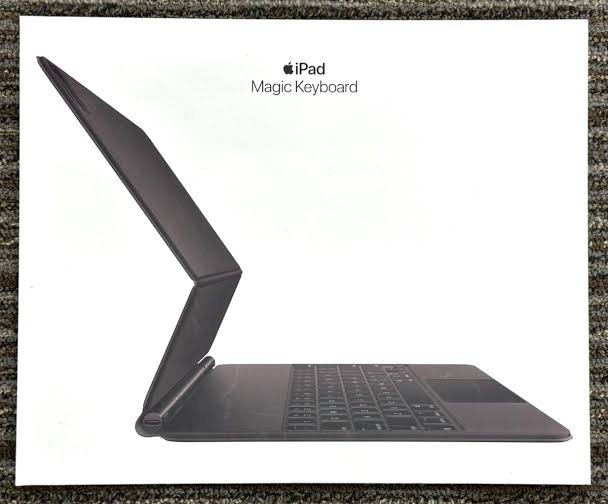 APPLE MAGIC KEYBOARD